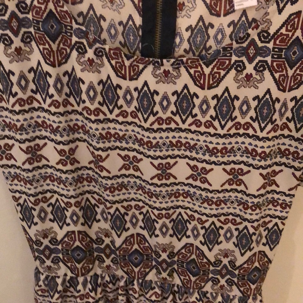 Patterned dress - Picture 3 of 3